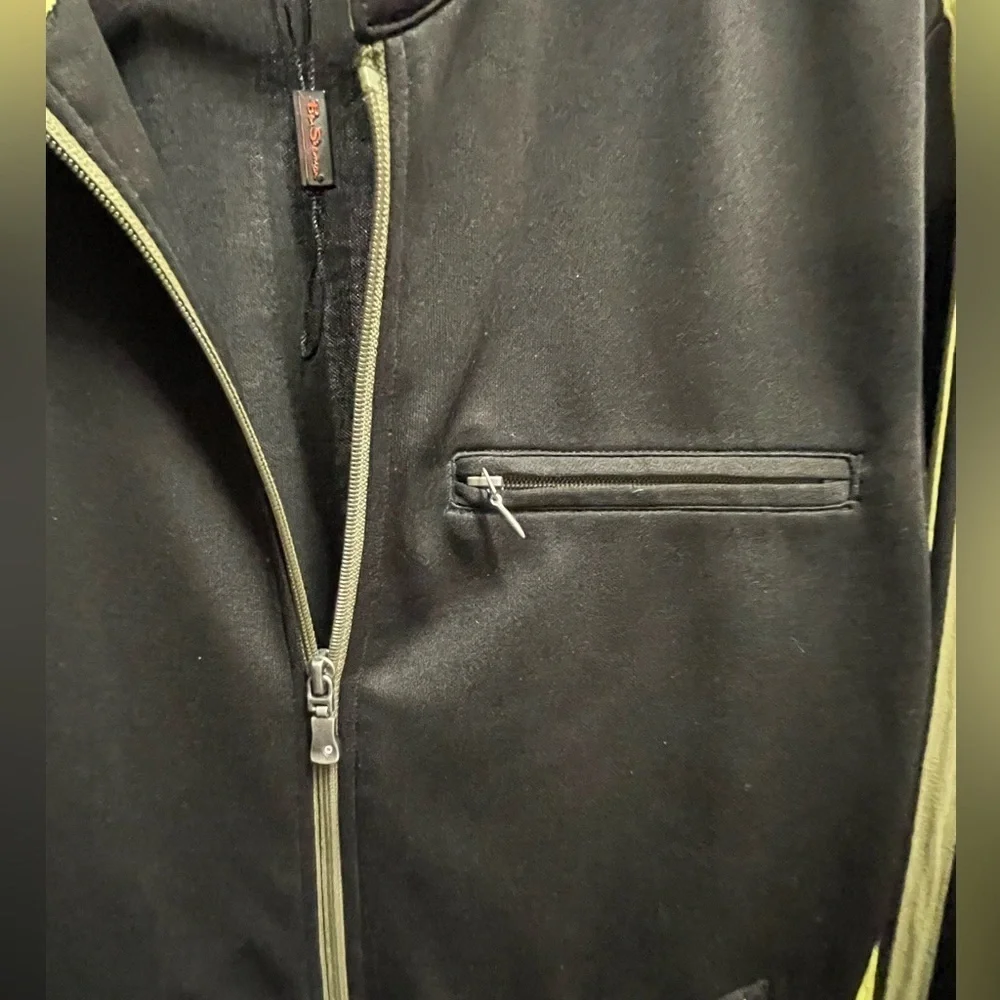 🖤NWOT Ben Sherman Black Jacket with Olive/Lime sleeve Stripes. Size 3